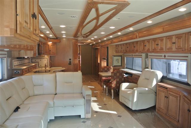 Winnebago Tour 5