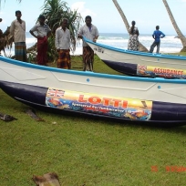 Jumbocruiser sponsored a fishing boat after a sunami in Indonesia and named it after Lotti (the bendi-bus)